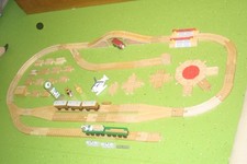 Holzeisenbahnset- Thomas die kleine Dampflok, gebraucht