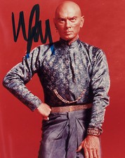 Yul Brynner Originalautogramm auf Großfoto