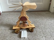 Weihnachtspyramide Erzgebirge