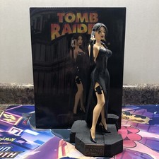 2002 Varner Tomb Raider Statue