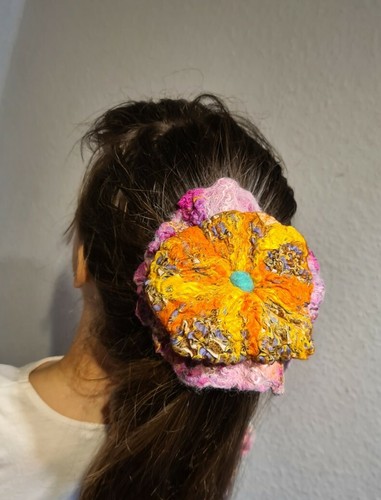 Gefilzte haargummi haarspange - gefilzte,