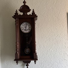 Alte Wanduhr Pendeluhr