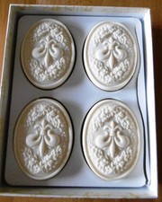 4 Stück Original Florentiner Seife-BLUMENSTRAUSS à 125 g, SAF s.r.l. Florenz