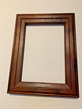 Bilderrahmen in Nussbaum