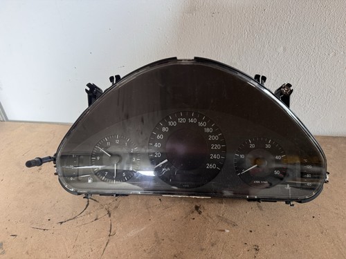 Mercedes w211 kombiinstrument - mercedes,