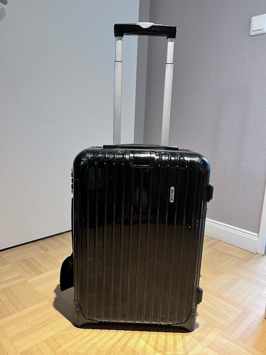 Rimowa cabin trolley - rimowa, essential