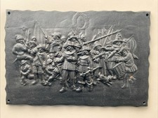 Gusseisen-Wandrelief