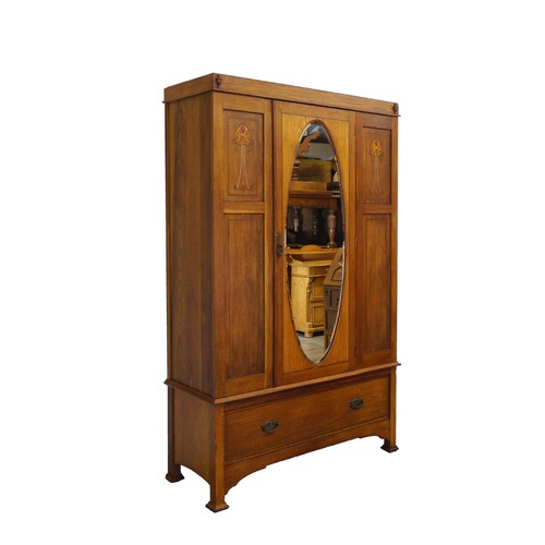 Kleiderschrank antik 1920 - antik,