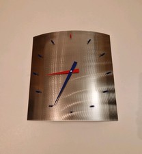 Hermle Wanduhr Metall Quartz