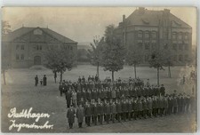 52249396 - 3060 Stadthagen Gruppenbild Jugendwehr Fahrrad