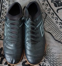 Umbro Hallenturnschuh Gr.45,5 Medusae III Club IC