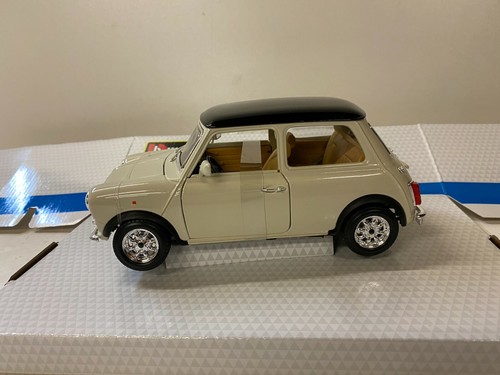 Mini cooper 1969 bburago - mini, 1969,