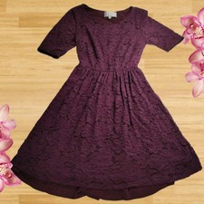 Aikarose Knielanges Kleid