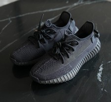 ADIDAS YEEZY 350 V2 BOOST ONYX