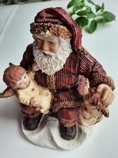Schöne  Deko Figur Nikolaus m. 2 Engel Weihnachtsmann sitzend in rot