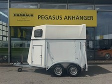 Blomert 2 Pferdeanhänger Holz/ Poly 2t Sattelkammer