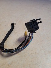 BMW E30 E34 E32 Relaissockel schwarz Relais Stecker 1389114