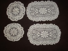 4 Stück * Tischdecke * Tischläufer * weiß * 2x oval 34x20 cm * 2x oval 20x18 cm