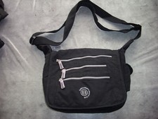 Damen Tasche Schultertasche Farbe:schwarz Marke: ENRICO BENETTI  Zustellung frei