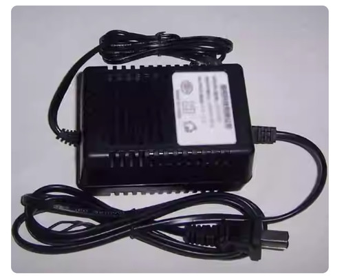 Netzteil-Adapter-Ladegerät