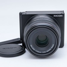 RICOH A12 50mm F2.5 MACRO GXR
