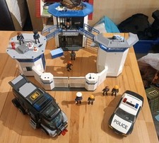 Playmobil City Action 6872 Polizeistation Gefängnis & SEK Fahrzeug.