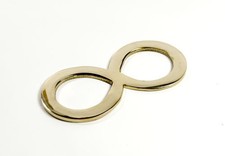 Liegende Acht Messing ca. 10,5