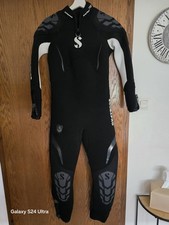 SCUBAPRO  Everflex 7/5 mm Hochwertiger Neoprenanzug