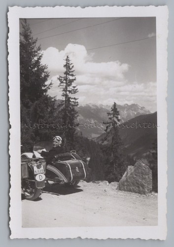 Motorrad mit beiwagen - mit,