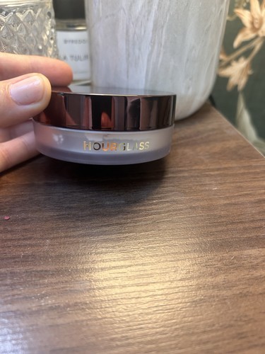 Hourglass setting powder - hourglass,
