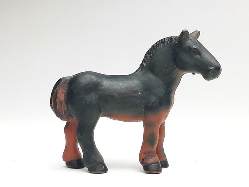 Schleich classics ackergaul - classics,
