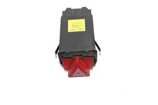 Audi A4 B5 Warnblinker Relais Warnblinkerschalter Schalter 8D0941509H Knopf