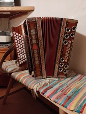 Steirische Harmonika Strasser G-C-F-B gebraucht inklusive Koffer. 