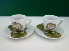 2 Espressotassen mit Untere -