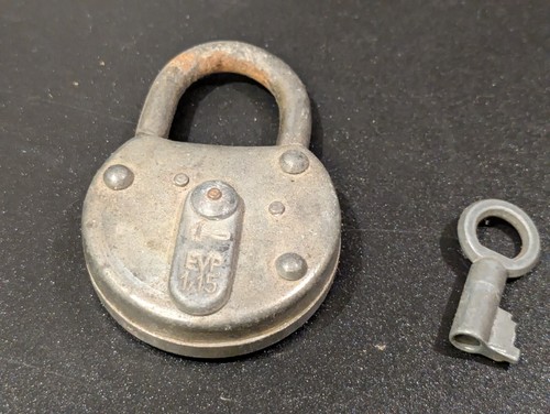 Altes vorhängeschloss 70er - altes,