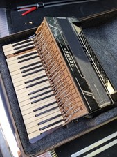 AKKORDEON HOHNER Tango V