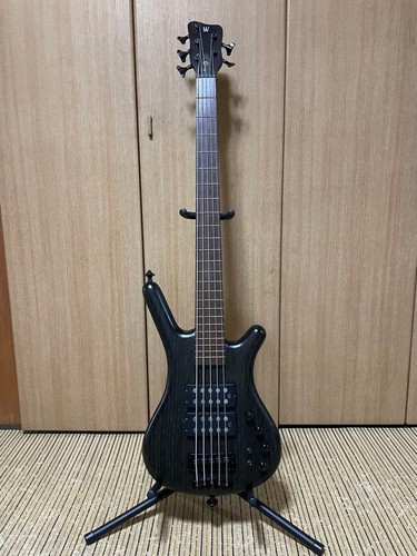Warwick corvette - warwick,