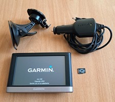 GARMIN nüvi 240 LMT Navi Navigationsgerät mit neuer Gesamteuropa Karte 2026.30