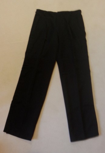 Uniformhose striptease - uniformhose,