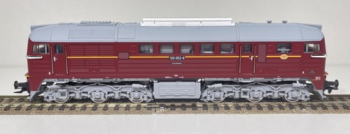 Trix 25200 diesellok br120 - 25200,
