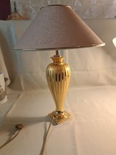 Wunderschöne " DELTA " Tischlampe Funktionstüchtig Goldfarben Nachlass Eleganz 