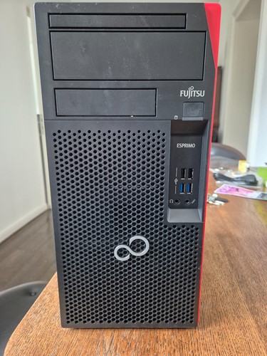 Fujitsu esprimo p558 - esprimo,