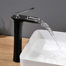 Wasserhahn Wasserfall