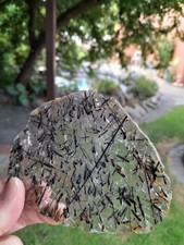 Turmalinnadeln "Schörl"  in 5mm Kristall Quarzscheibe aus Brasilien