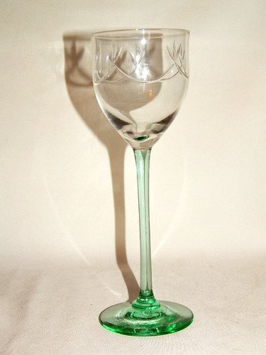 Elegantes weinglas jugendstil - weinglas,