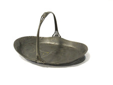 Jugendstil + Schale aus Zinn + Kayserzinn + um 1900 + Henkelschale