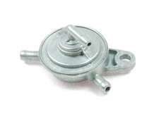 Benzinhahn Kraftstoffhahn Unterdruck 3 Anschlüsse für Kreidler Jonway Rex SYM JM