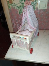 Altes Himmel-Bett+Kissen-um