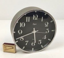 große Urgos Quarz Wanduhr Sekunde Metall Uhr läuft Top Design wohl 70/80er Jahre
