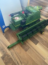 BRUDER John Deere T670i Mähdrescher (2132) - Grün (bitte lesen)